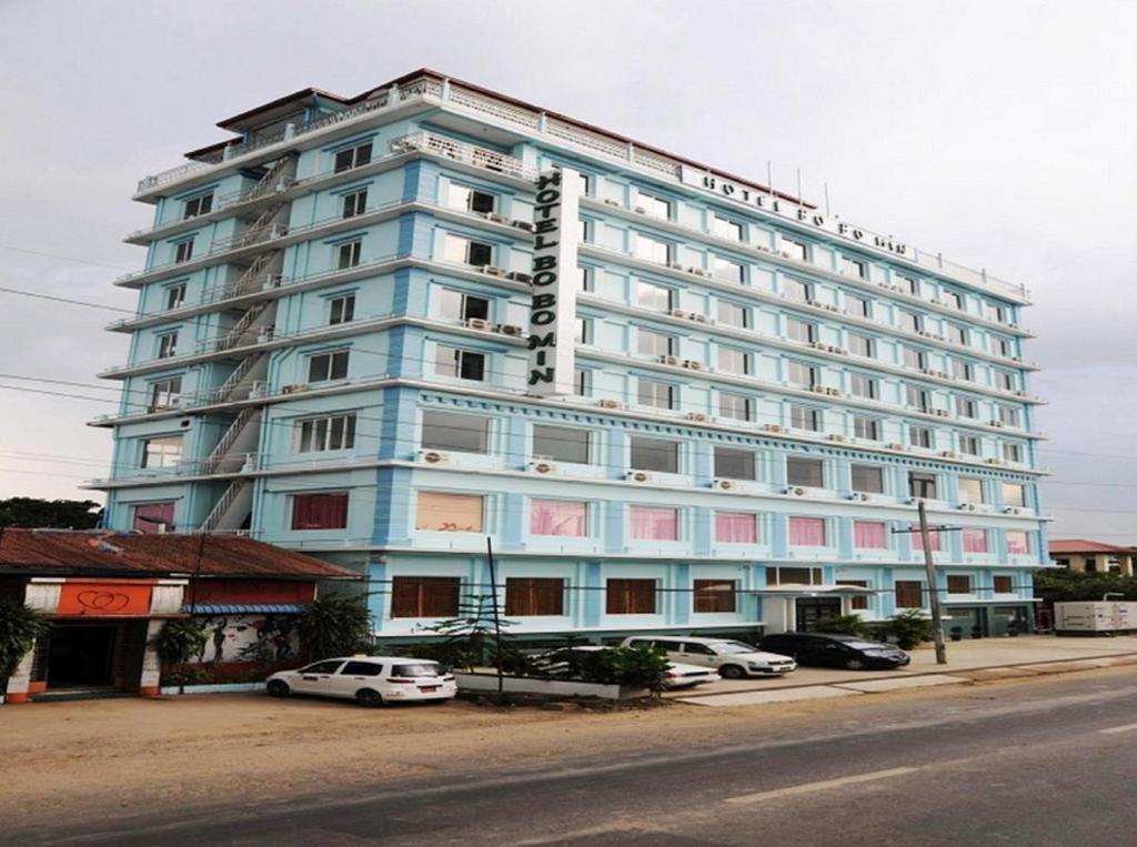 Hotel Bo Bo Min Янгон Екстериор снимка