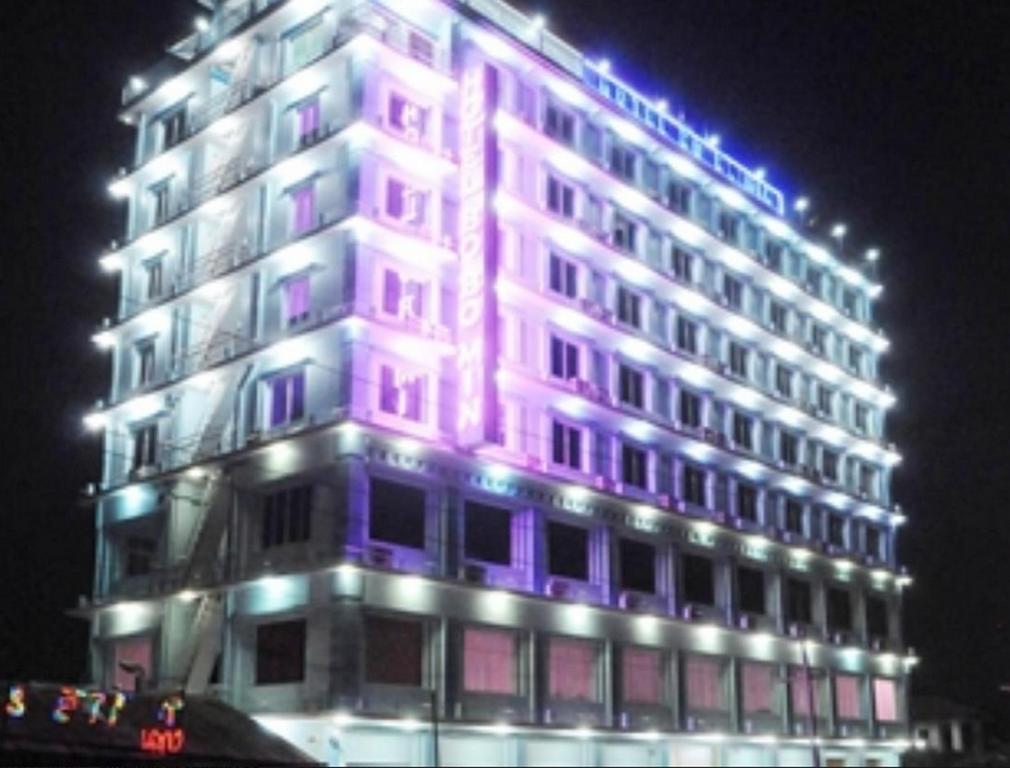 Hotel Bo Bo Min Янгон Екстериор снимка