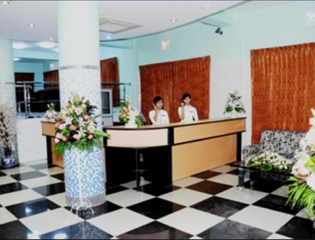 Hotel Bo Bo Min Янгон Екстериор снимка