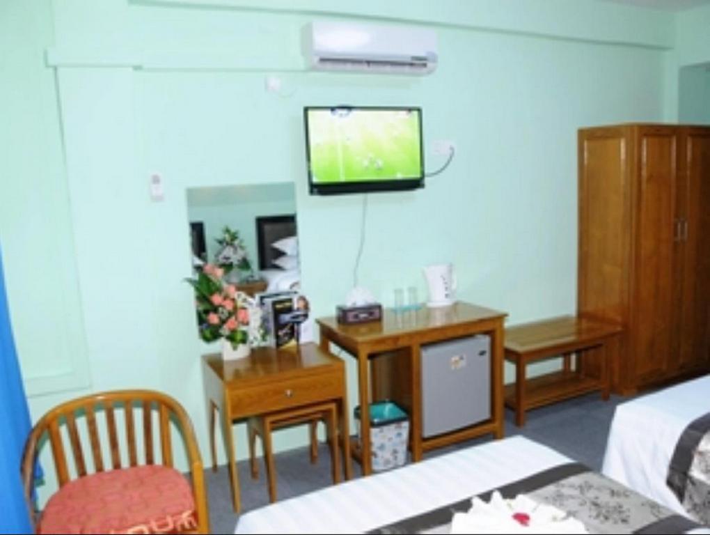 Hotel Bo Bo Min Янгон Екстериор снимка